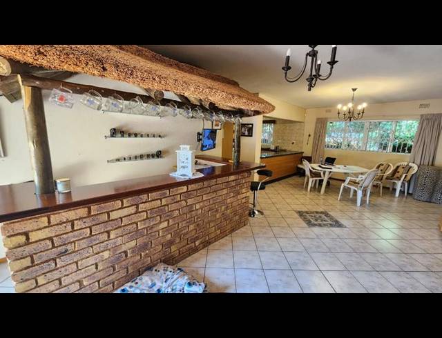 5 BEDROOM HOUSE FOR SALE IN MULBARTON